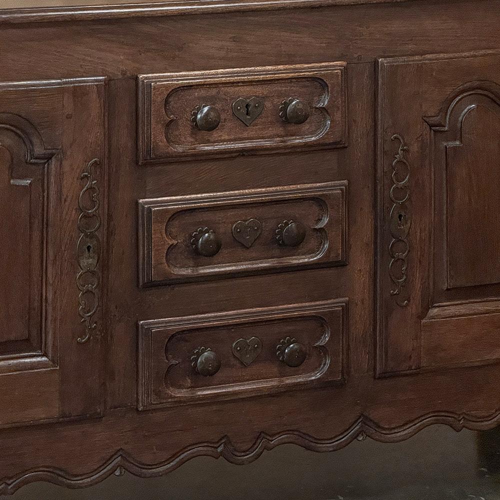 18. Jahrhundert Land Französisch Buffet ~ Kredenz im Angebot 1