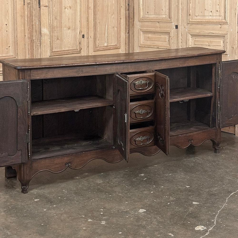 Buffet de style campagnard français du 18ème siècle ~ Enfilade en vente 6