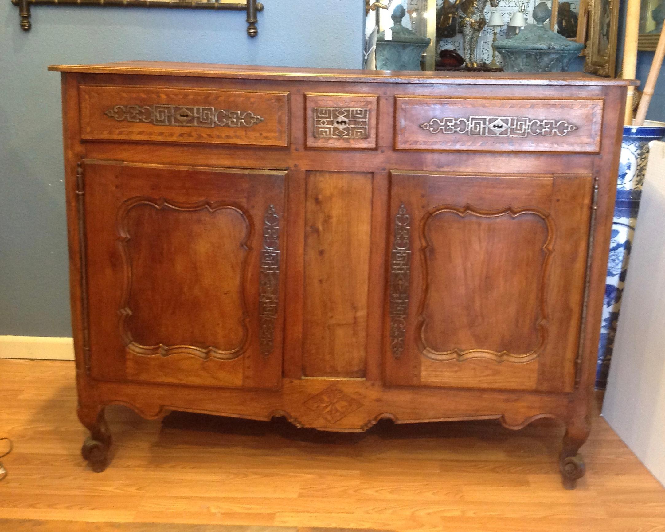 French Provincial 18th Century Country French Buffet