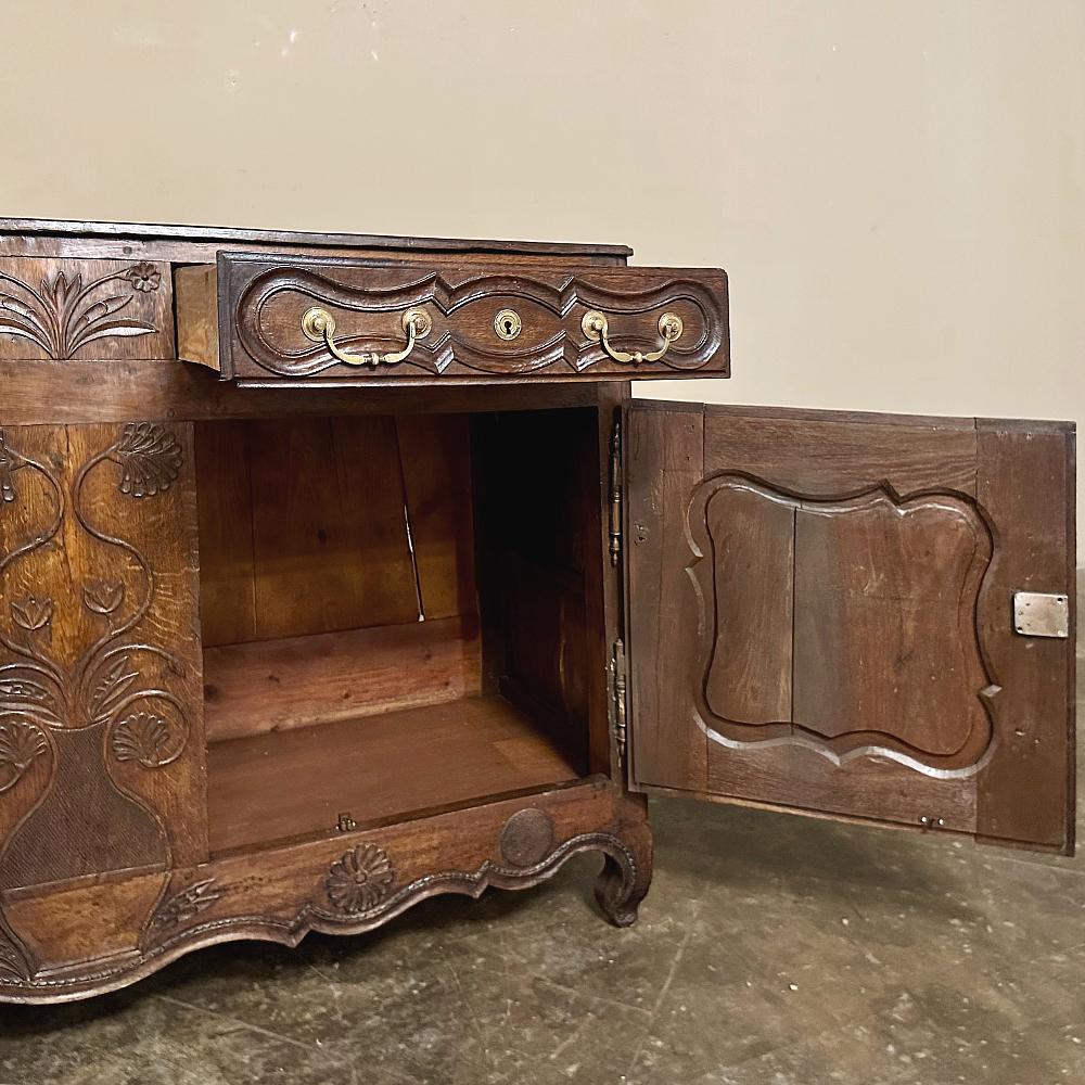 18th Century Country French Buffet from Lower Brittany For Sale 11