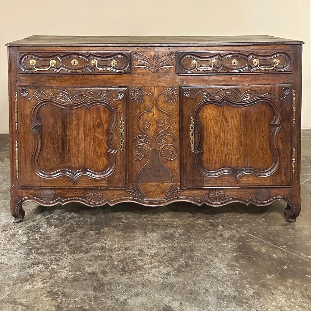 Hand-Carved 18th Century Country French Buffet from Lower Brittany For Sale