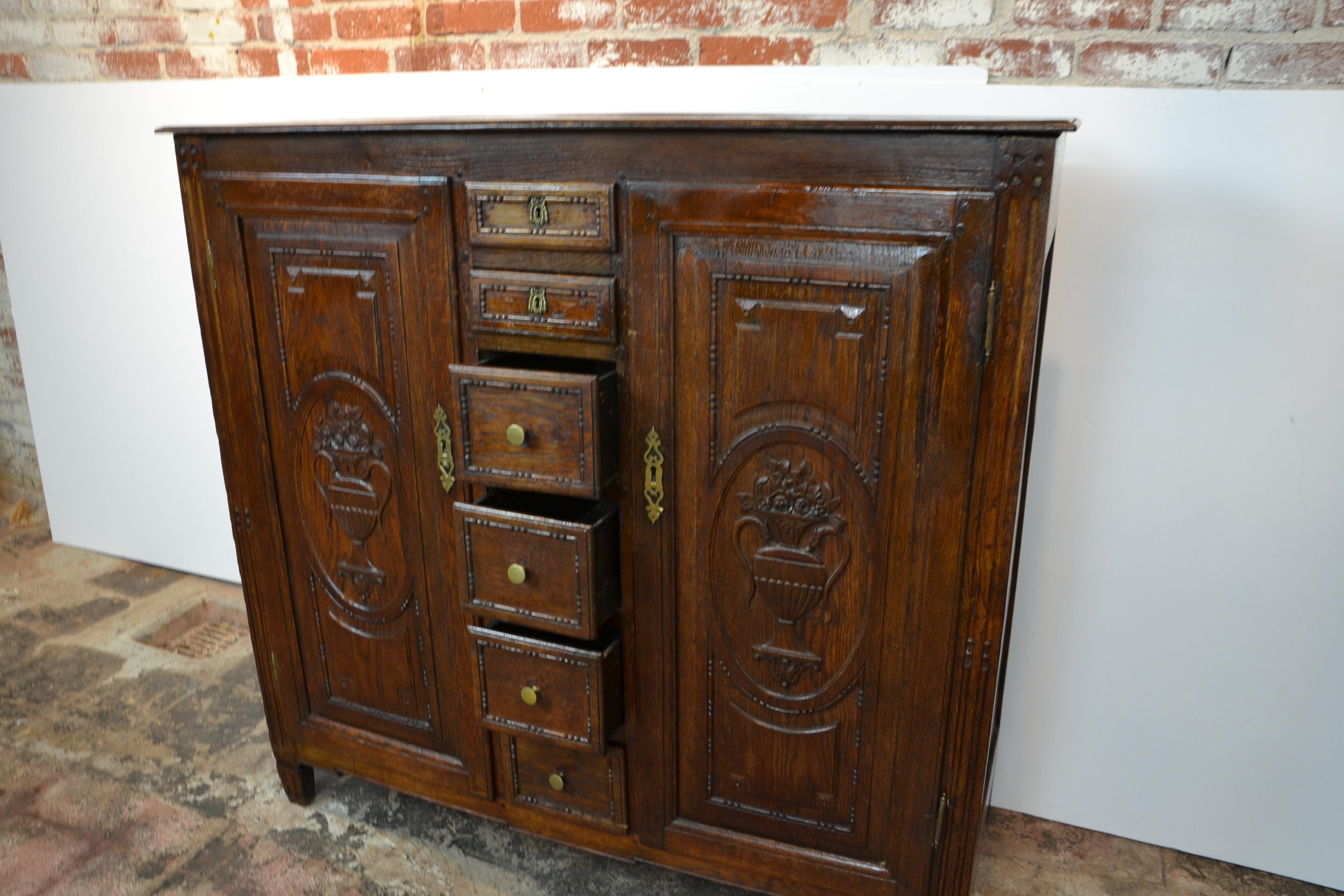 18th Century Country French Cabinet In Good Condition For Sale In Pomona, CA