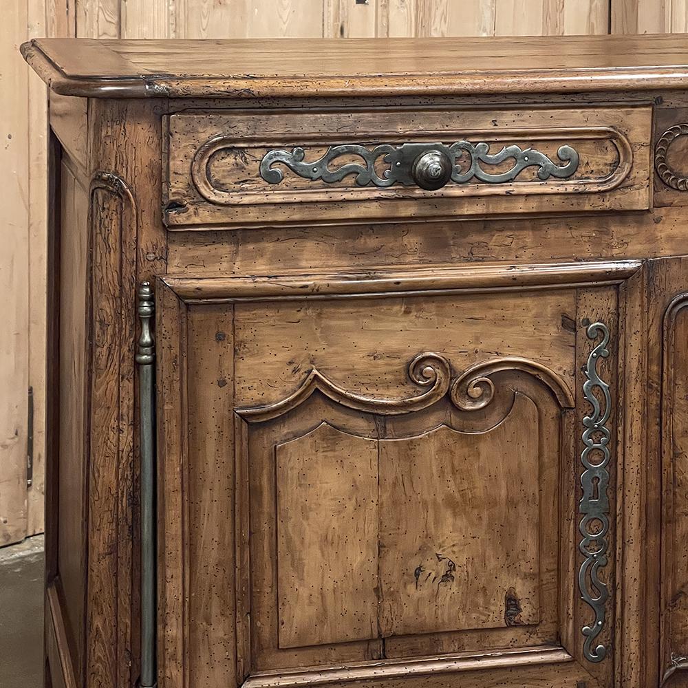 18th Century Country French Cherry Wood Buffet For Sale 3