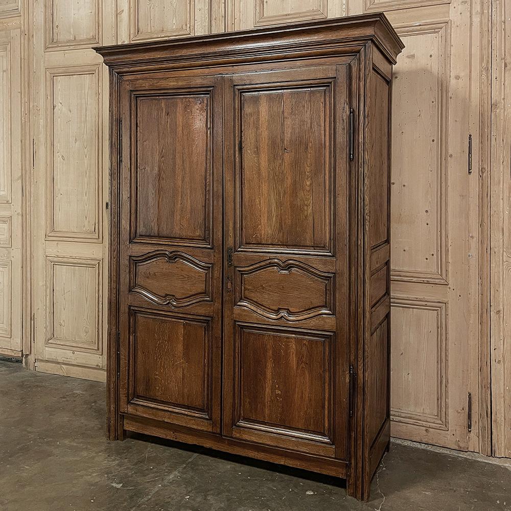 18th Century Country French Louis XIV Armoire In Good Condition In Dallas, TX