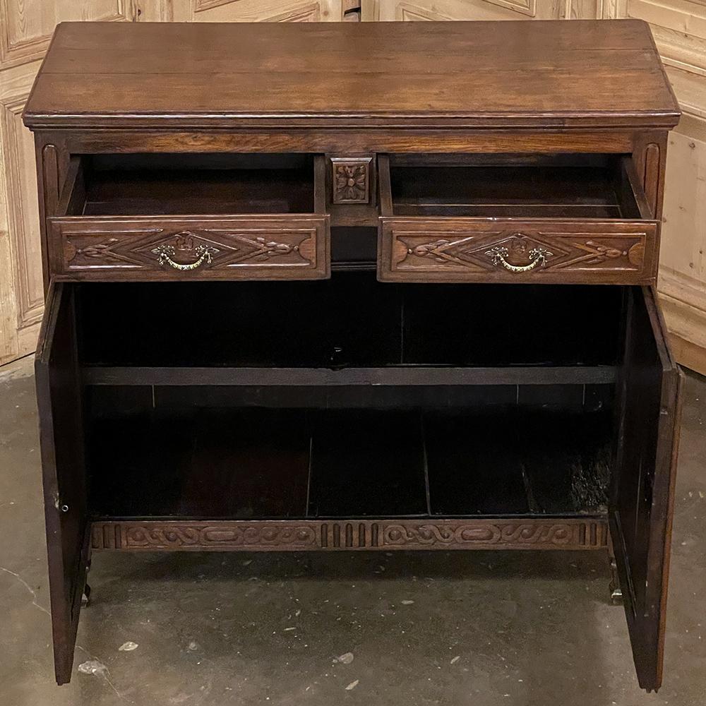 18th Century Country French Louis XVI Buffet For Sale 2
