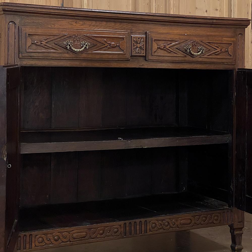 18th Century Country French Louis XVI Buffet For Sale 4