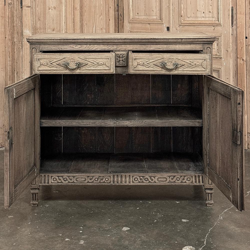 Buffet francese Luigi XVI del XVIII secolo in Oak scorticato in vendita 2
