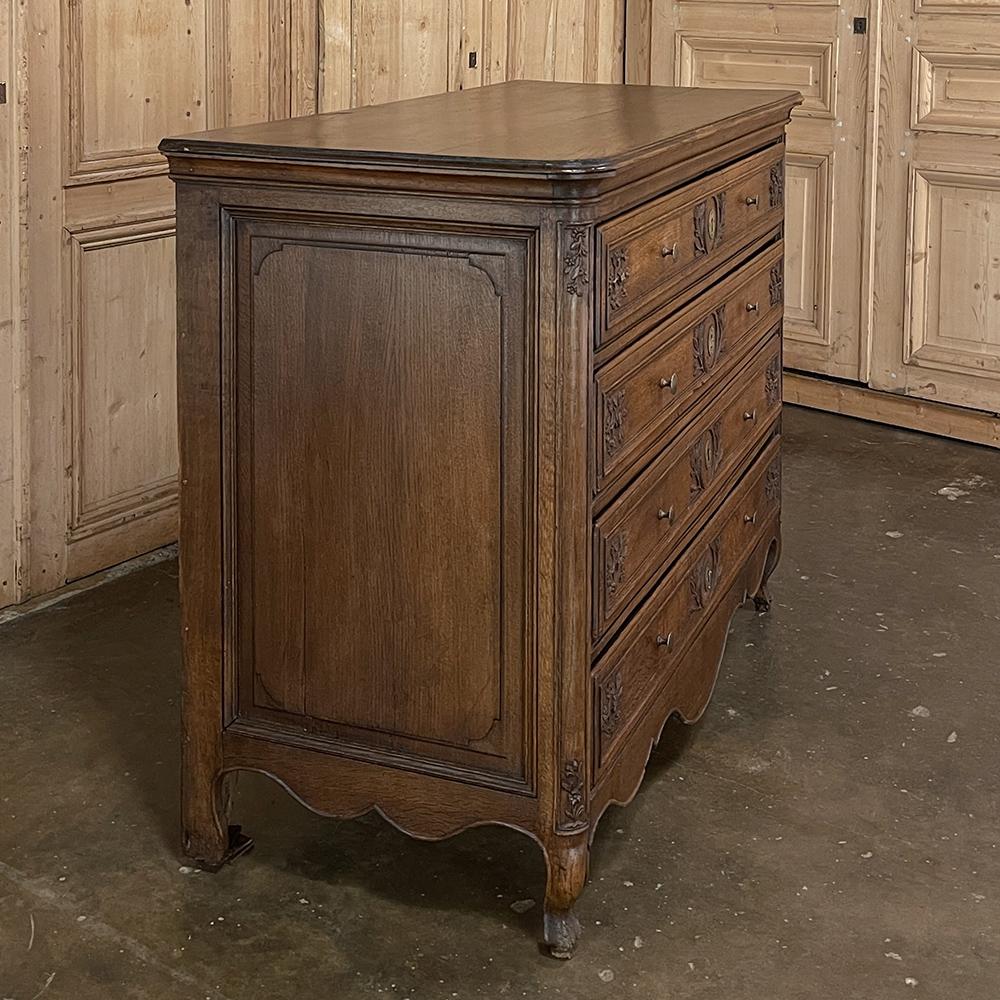 18th Century Country French Louis XVI Commode ~ Chest of Drawers For Sale 5