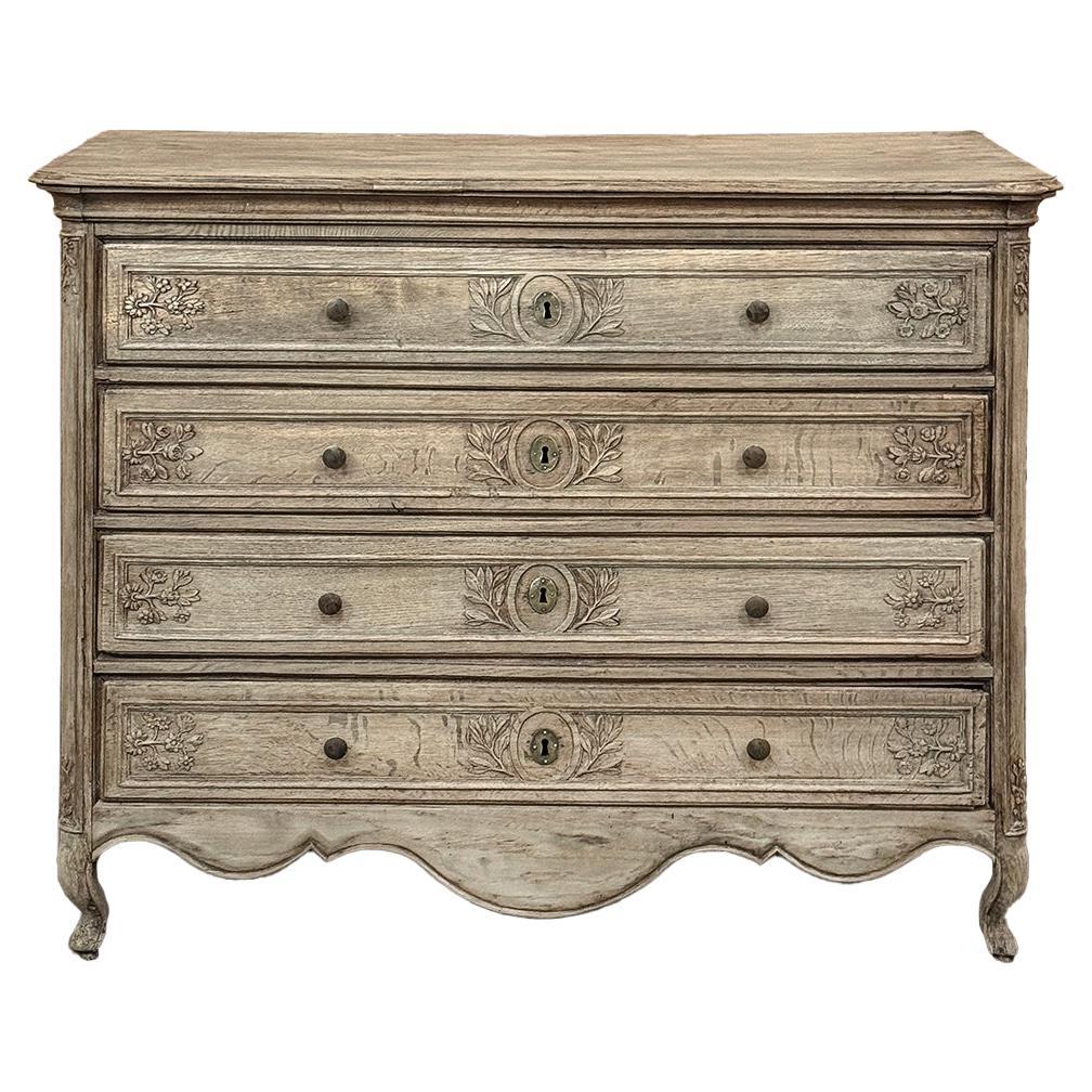 18. Jahrhundert Land Französisch Louis XVI Kommode ~ Kommode in Stripped Oak im Angebot