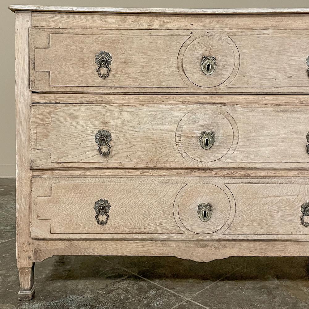 18th Century Country French Louis XVI Commode in Stripped Oak 5
