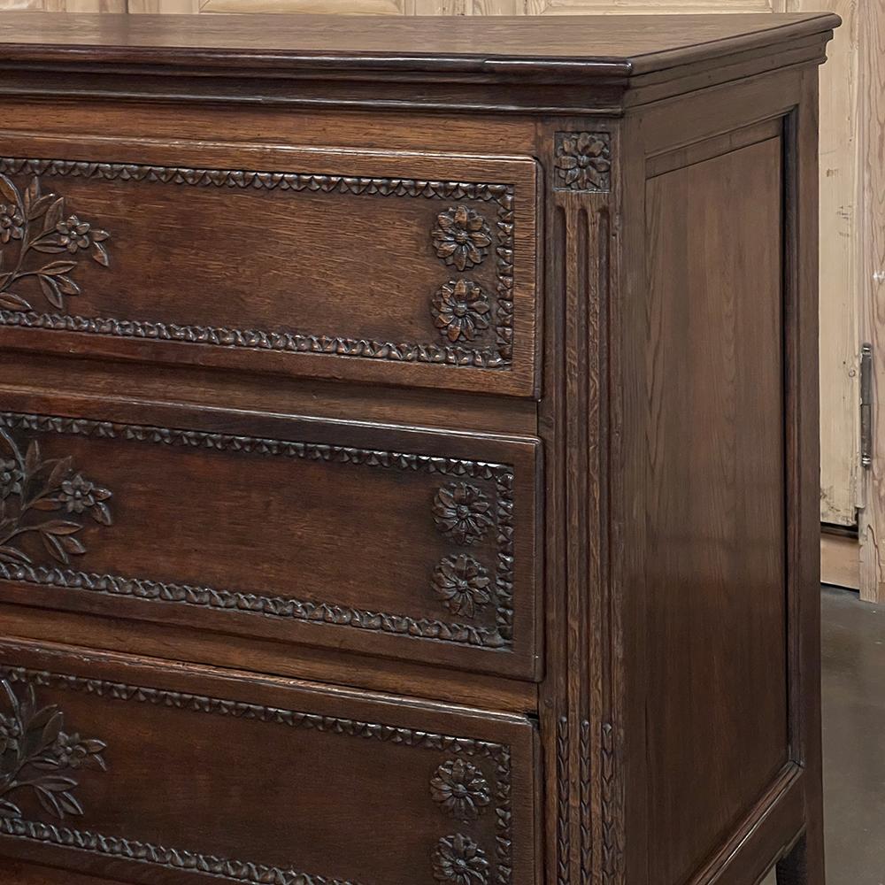 18th Century Country French Louis XVI Neoclassical Commode ~ Chest of Drawers For Sale 5
