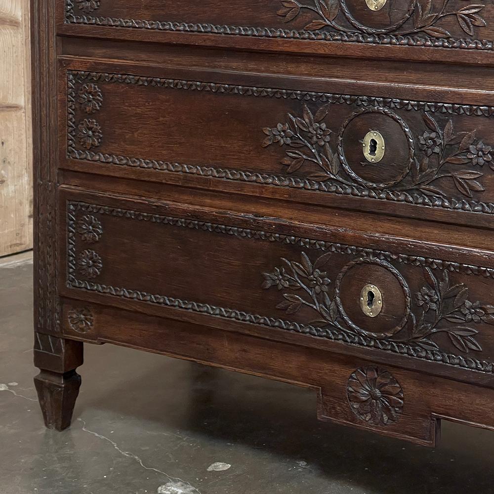 18th Century Country French Louis XVI Neoclassical Commode ~ Chest of Drawers For Sale 8