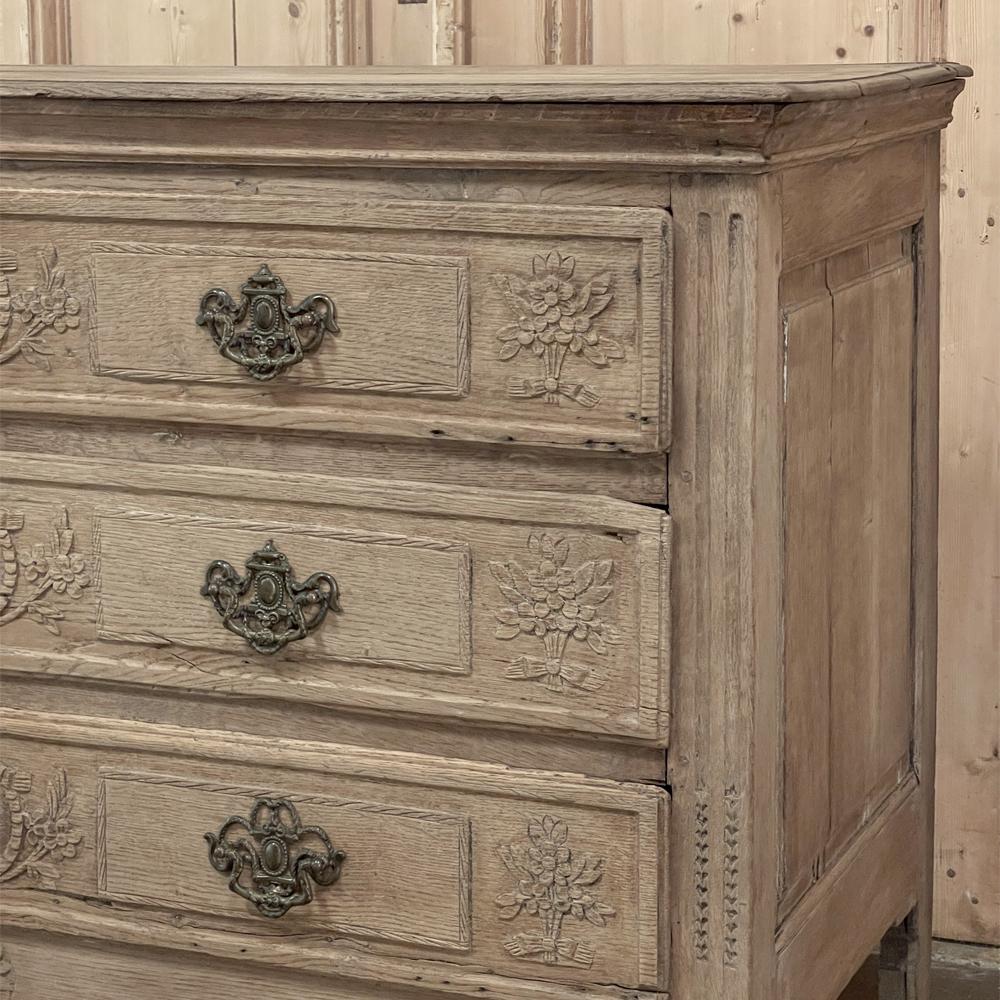 18th Century Country French Louis XVI Neoclassical Commode in Stripped Oak For Sale 4