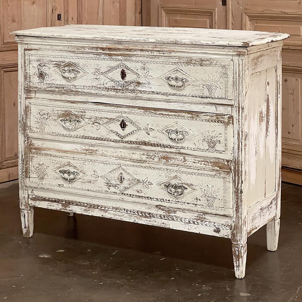 Hand-Crafted 18th Century Country French Louis XVI Neoclassical Painted Commode For Sale