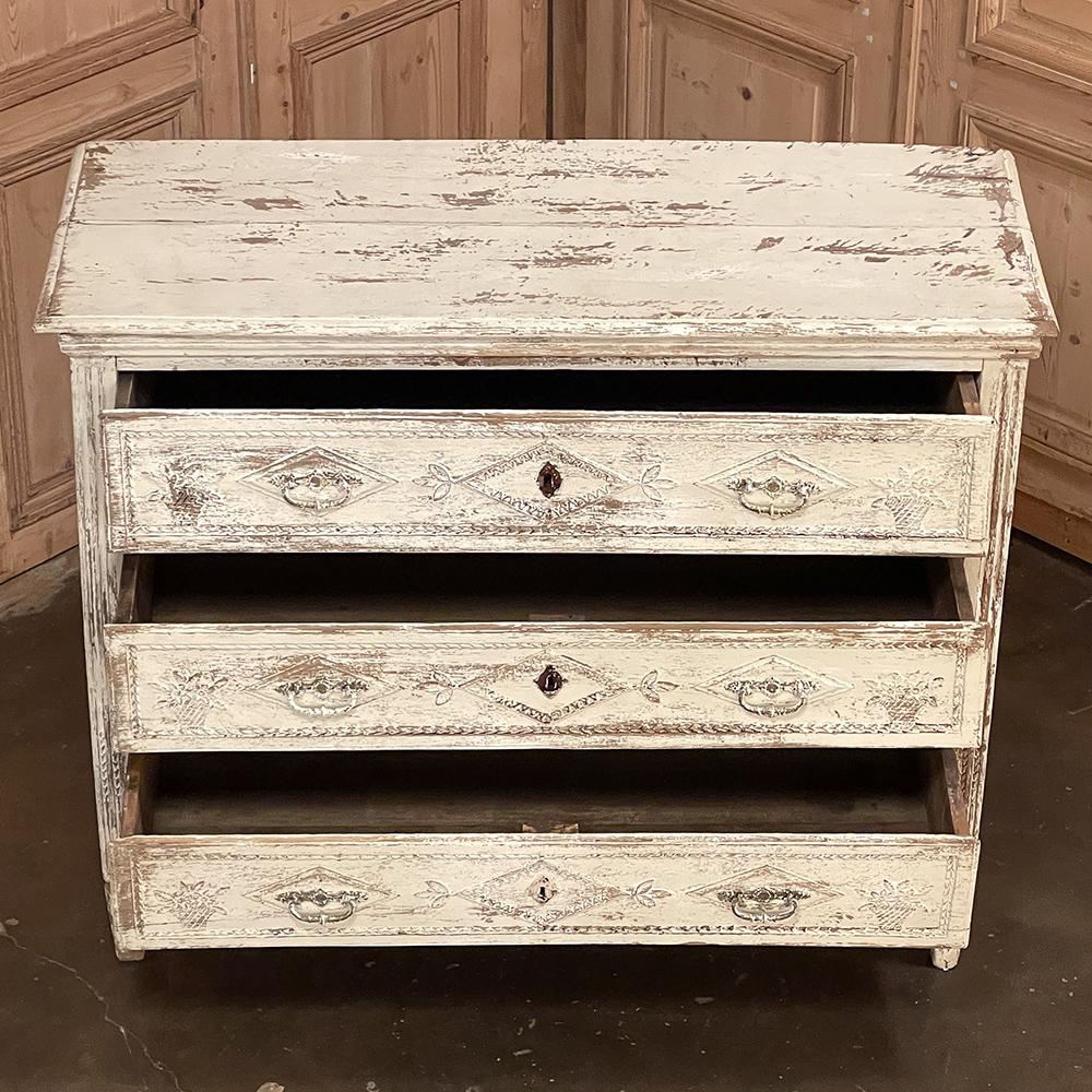Late 18th Century 18th Century Country French Louis XVI Neoclassical Painted Commode For Sale