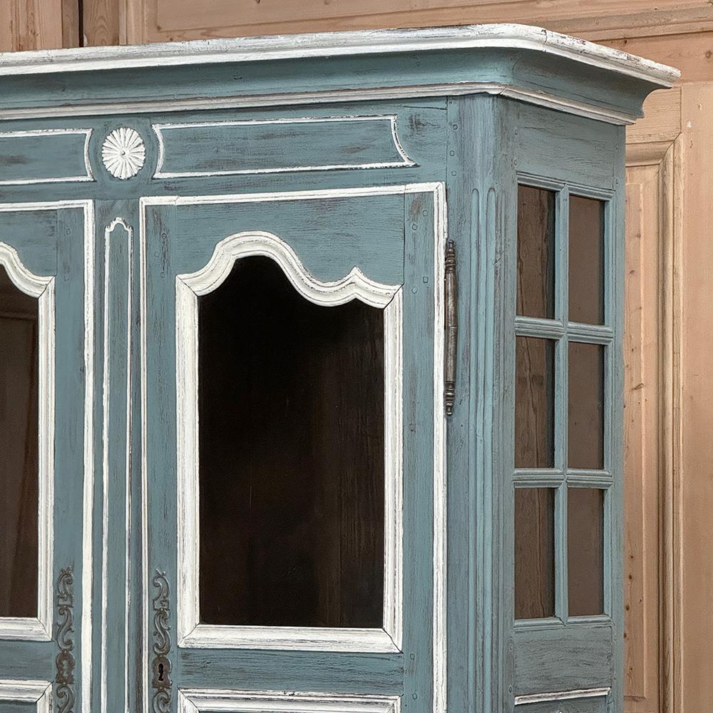 18th Century Country French Painted Bookcase ~ China Buffet en vente 2
