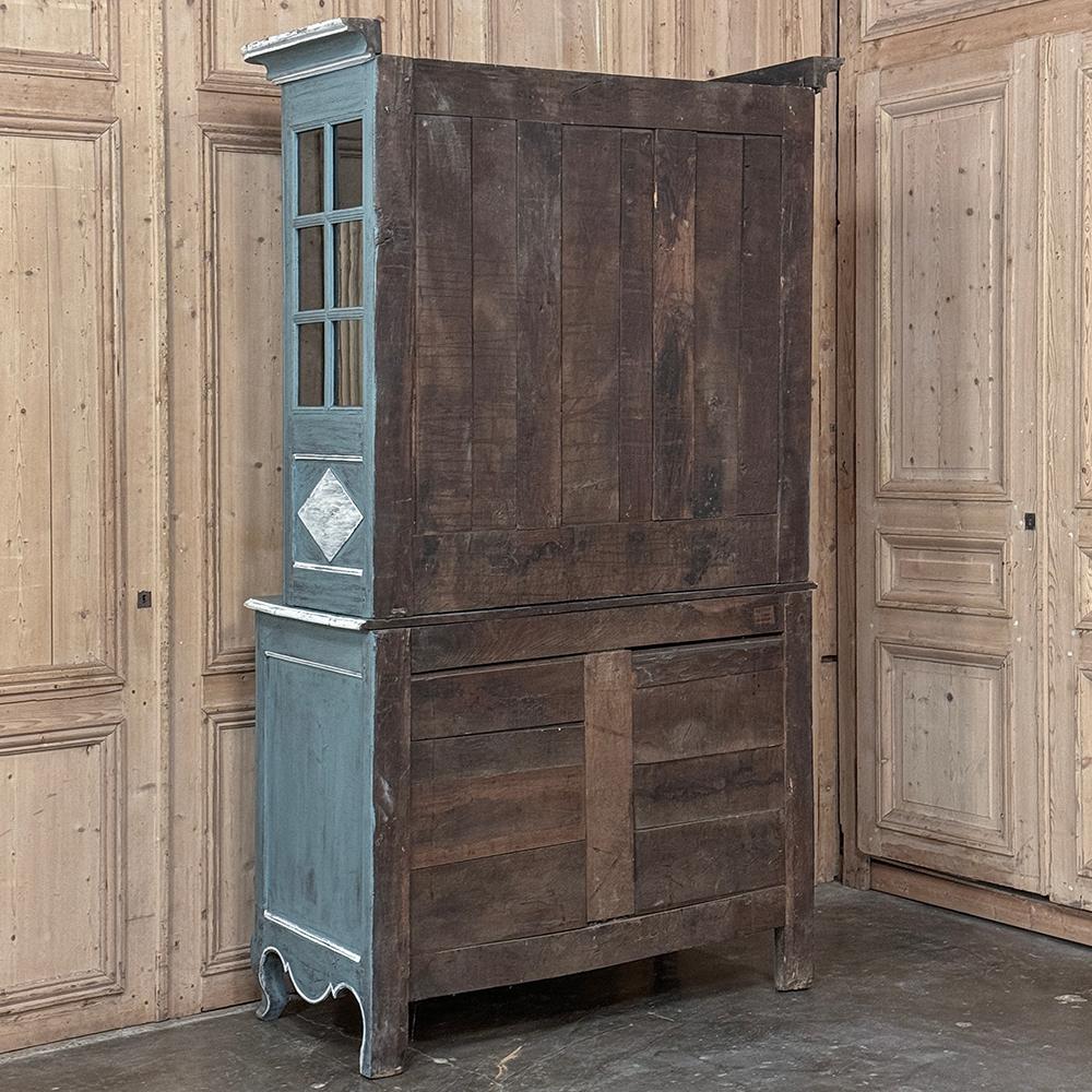 18th Century Country French Painted Bookcase ~ China Buffet en vente 12