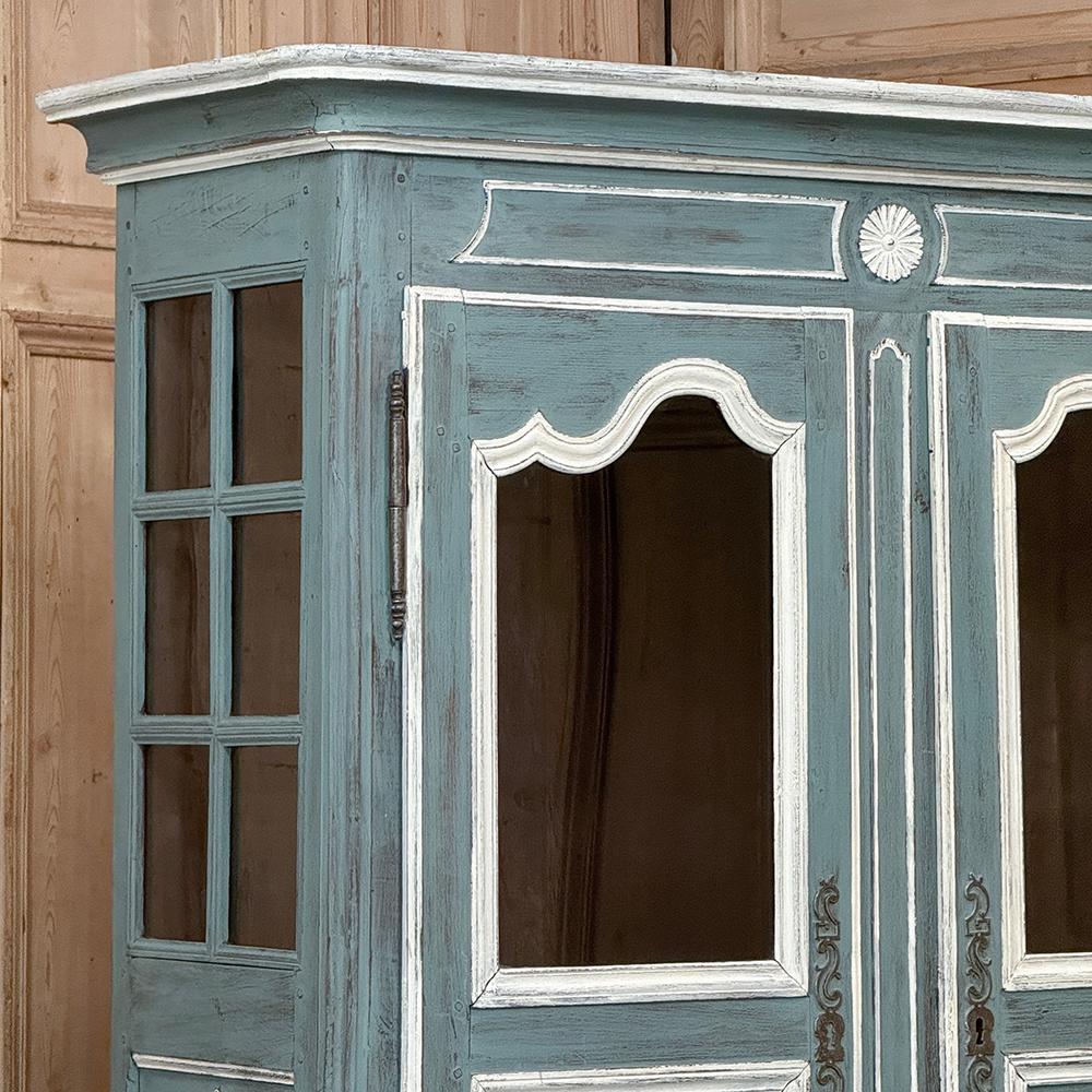 Français 18th Century Country French Painted Bookcase ~ China Buffet en vente