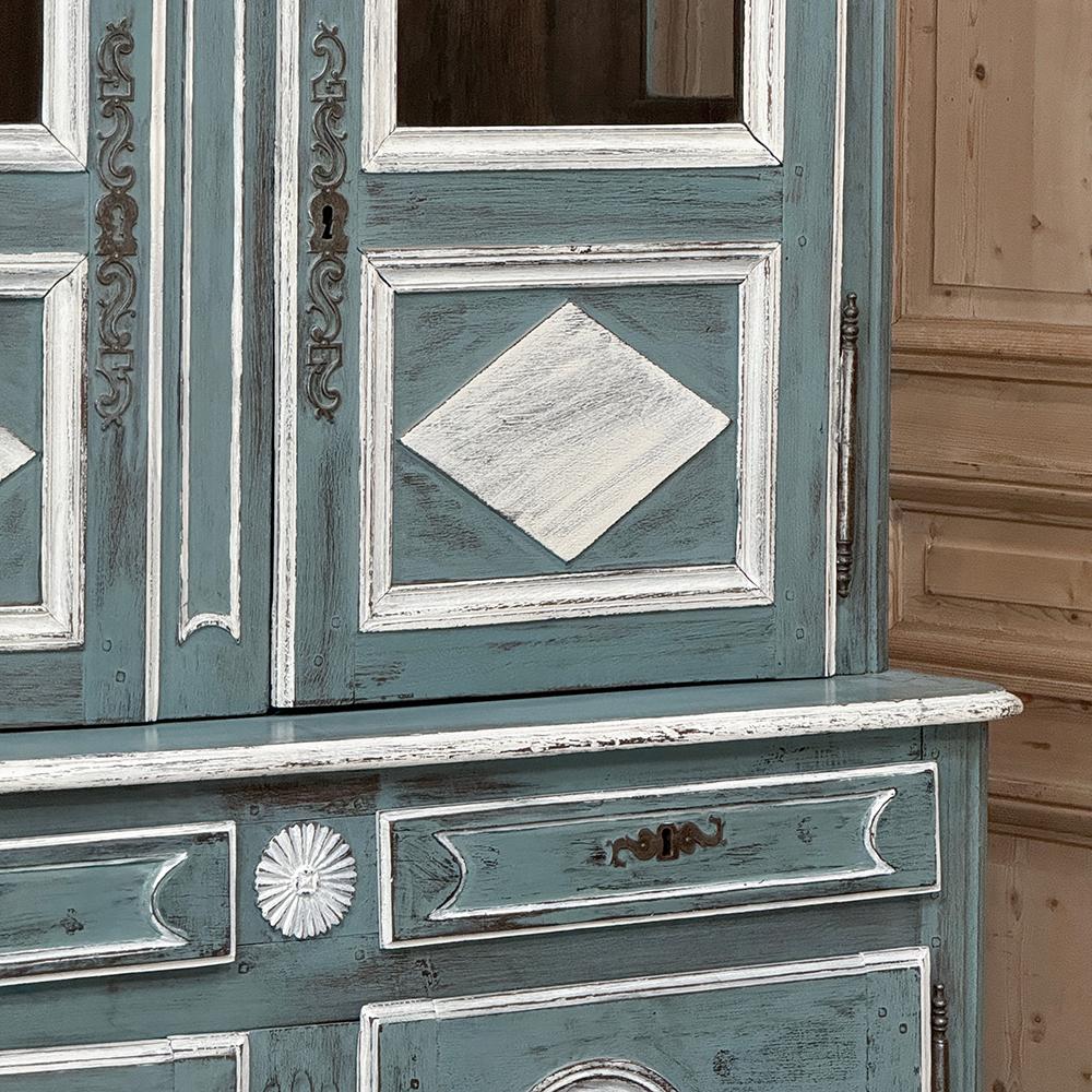 Acier 18th Century Country French Painted Bookcase ~ China Buffet en vente