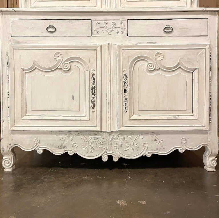 18th Century Country French Painted Buffet a Deux Corps For Sale 8