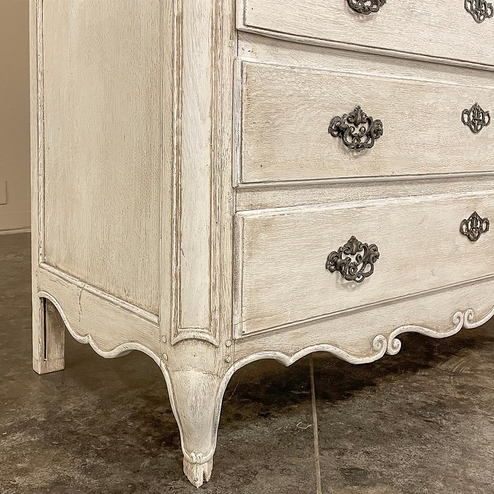 18th Century Country French Painted Commode For Sale 3