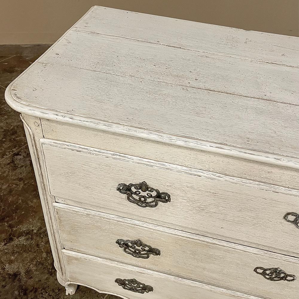 18th Century Country French Painted Commode For Sale 7
