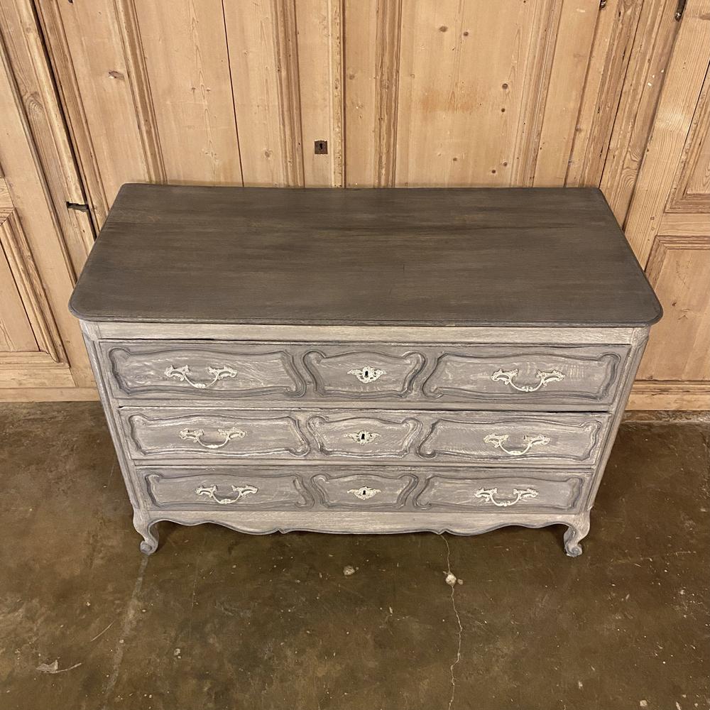 Hand-Crafted 18th Century Country French Painted Commode For Sale