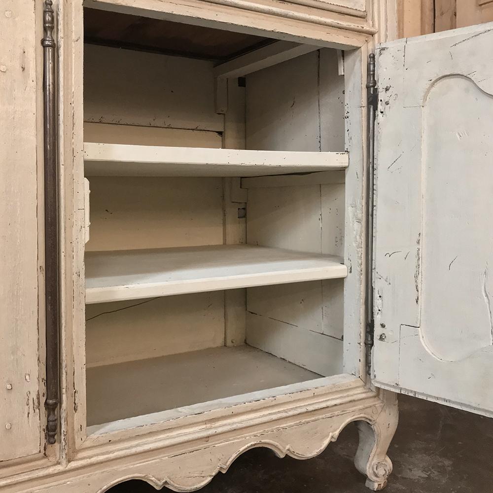 18th Century Country French Provincial Painted Buffet In Good Condition In Dallas, TX