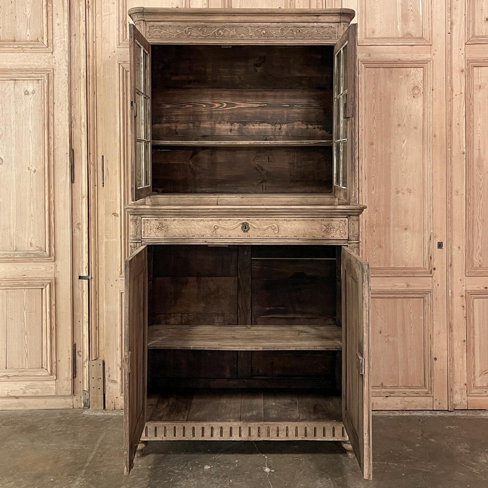 18th Century Country French Stripped Louis XVI Vitrine ~ Bookcase ~ Cabinet In Good Condition In Dallas, TX