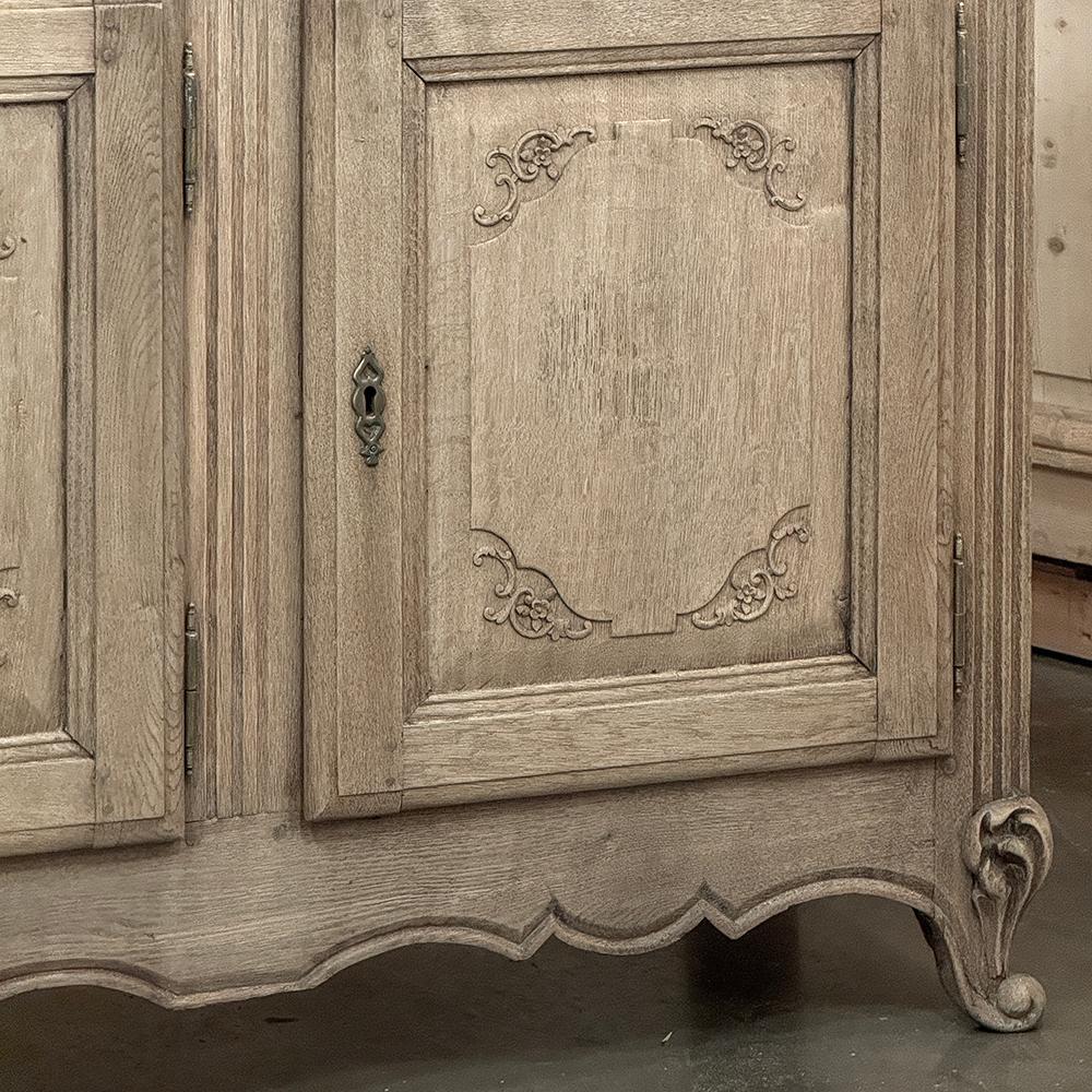 18th Century Country French Stripped Oak Buffet ~ Enfilade For Sale 6