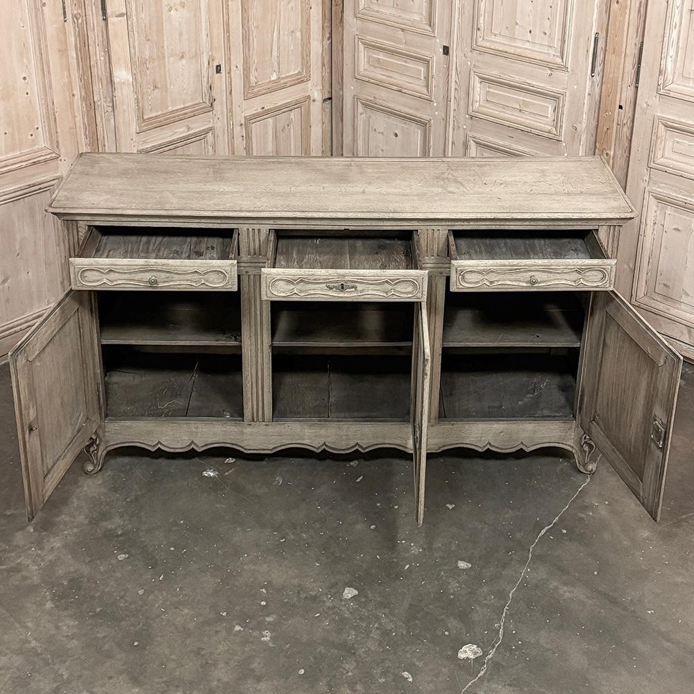 18th Century Country French Stripped Oak Buffet ~ Enfilade In Good Condition For Sale In Dallas, TX