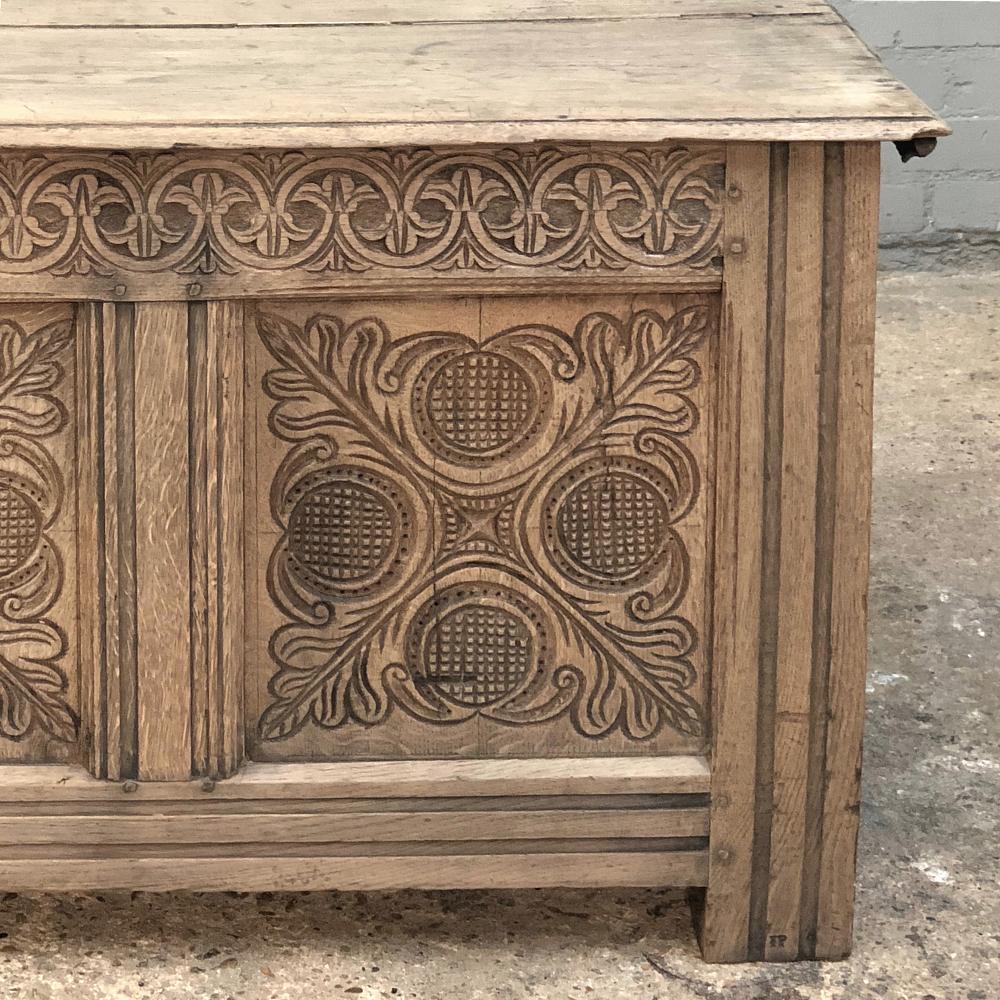 18th Century Country French Stripped Trunk In Good Condition In Dallas, TX