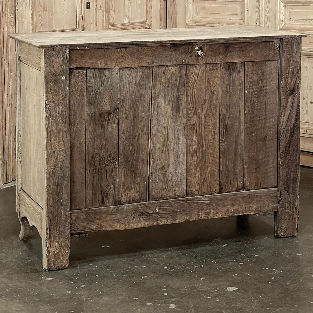 18th Century Country French Vinter's Buffet in Stripped Oak For Sale 15