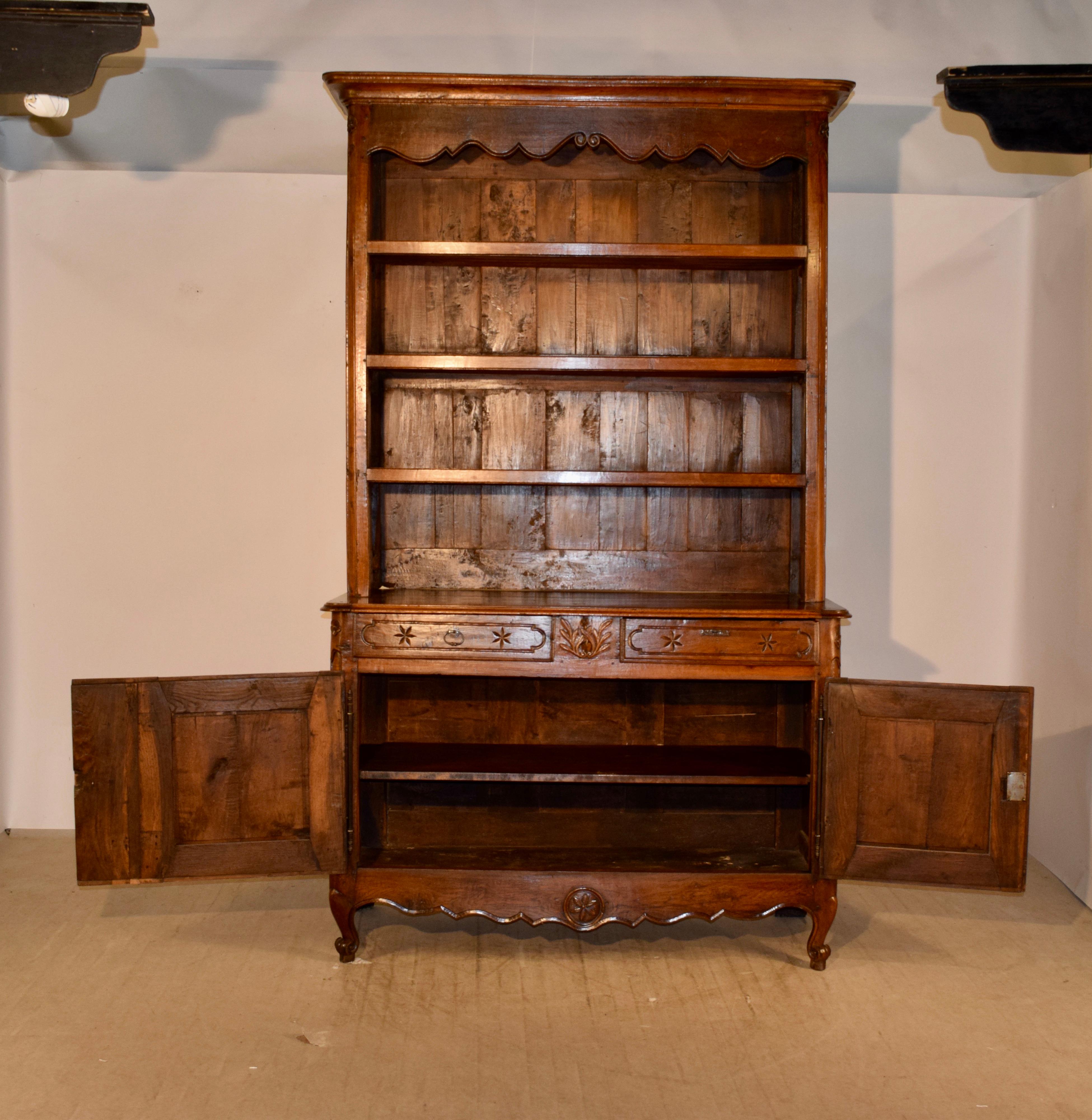 18th Century Country French Wall Cupboard For Sale 8