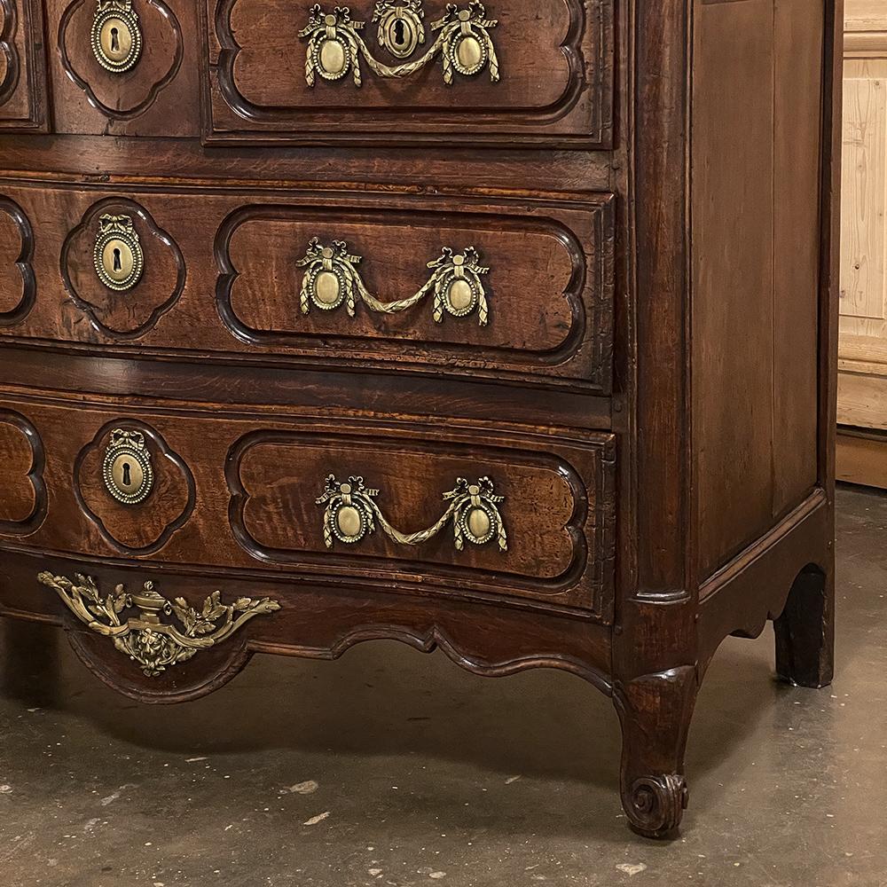 18th Century Country French Walnut Marble Top Commode ~ Chest of Drawers For Sale 8