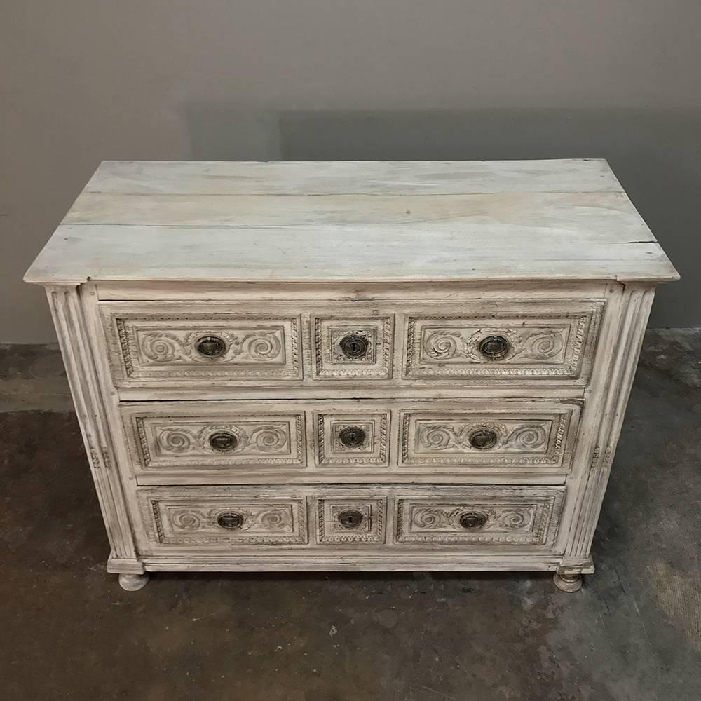 18th Century Country French Whitewashed Louis XVI Commode In Good Condition In Dallas, TX