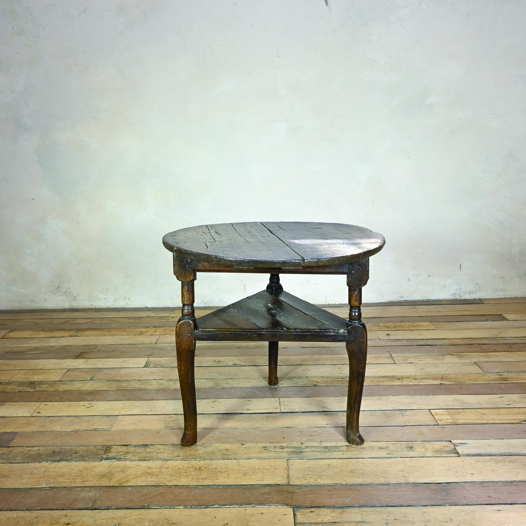 18th Century Country House Oak Cricket Table - Two Tier For Sale 9