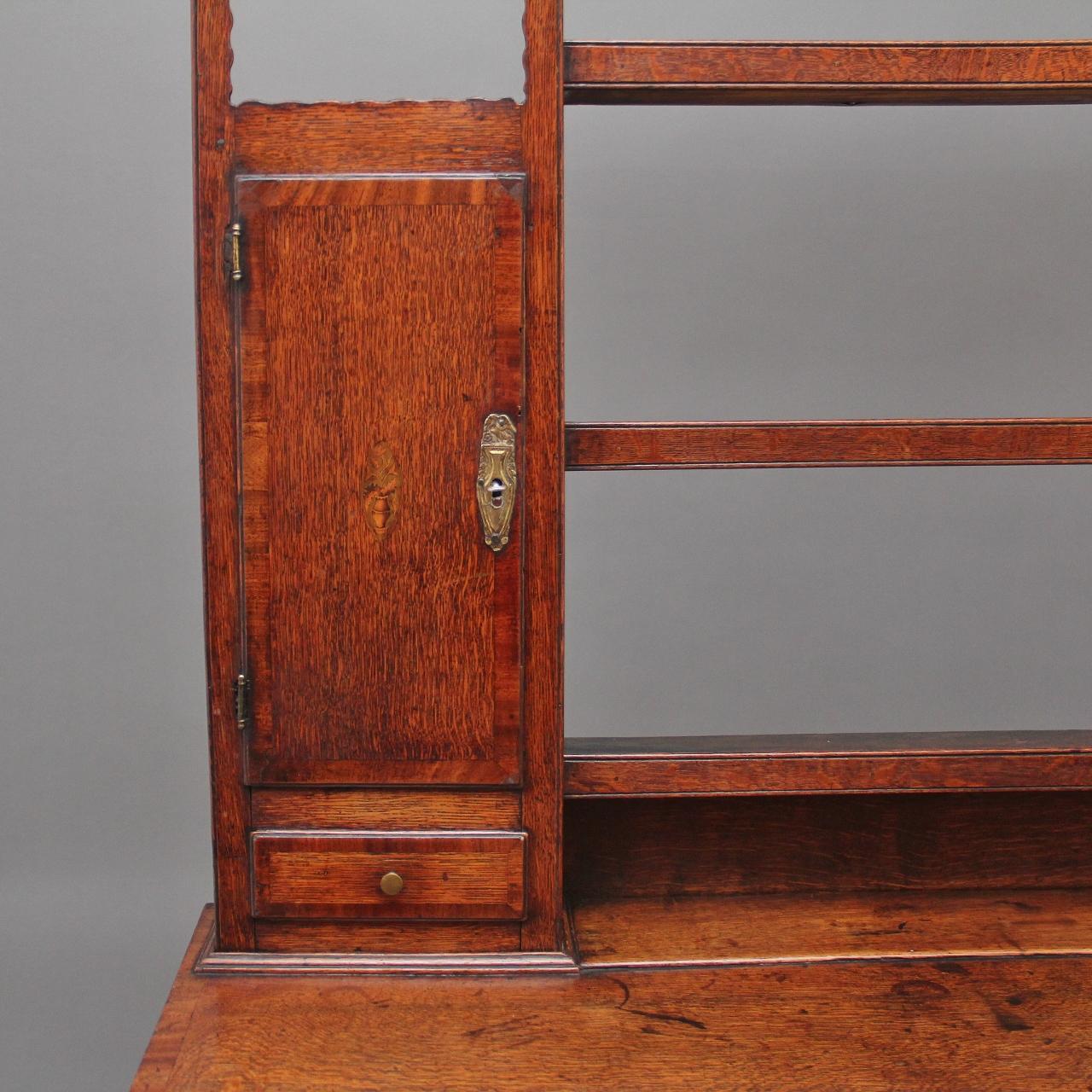 18th Century Country Oak Dresser and Rack In Good Condition For Sale In Martlesham, GB