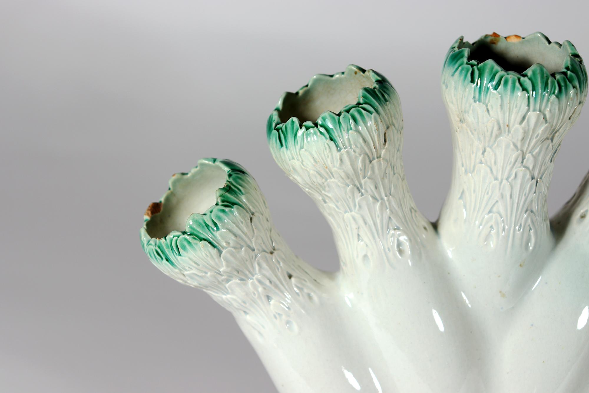 18th-Century Creamware Flower Finger Vase with Green Molded Leaves For Sale 4