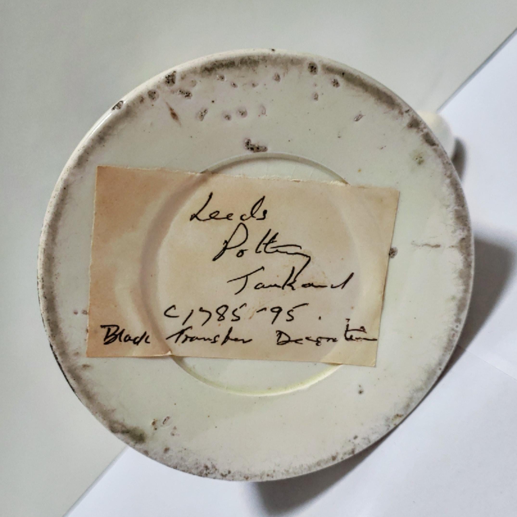 18th Century Creamware Liverpool-Type Mug In Good Condition In New York, NY