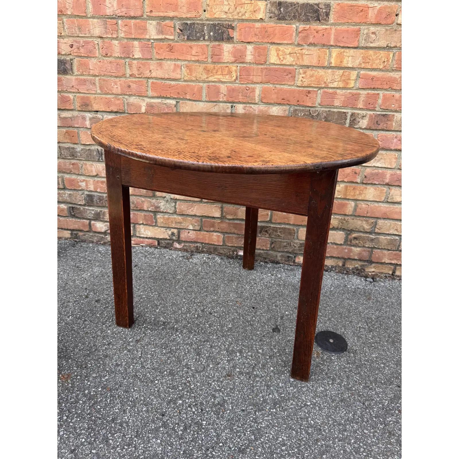 18th Century Cricket Table In Good Condition For Sale In Nashville, TN