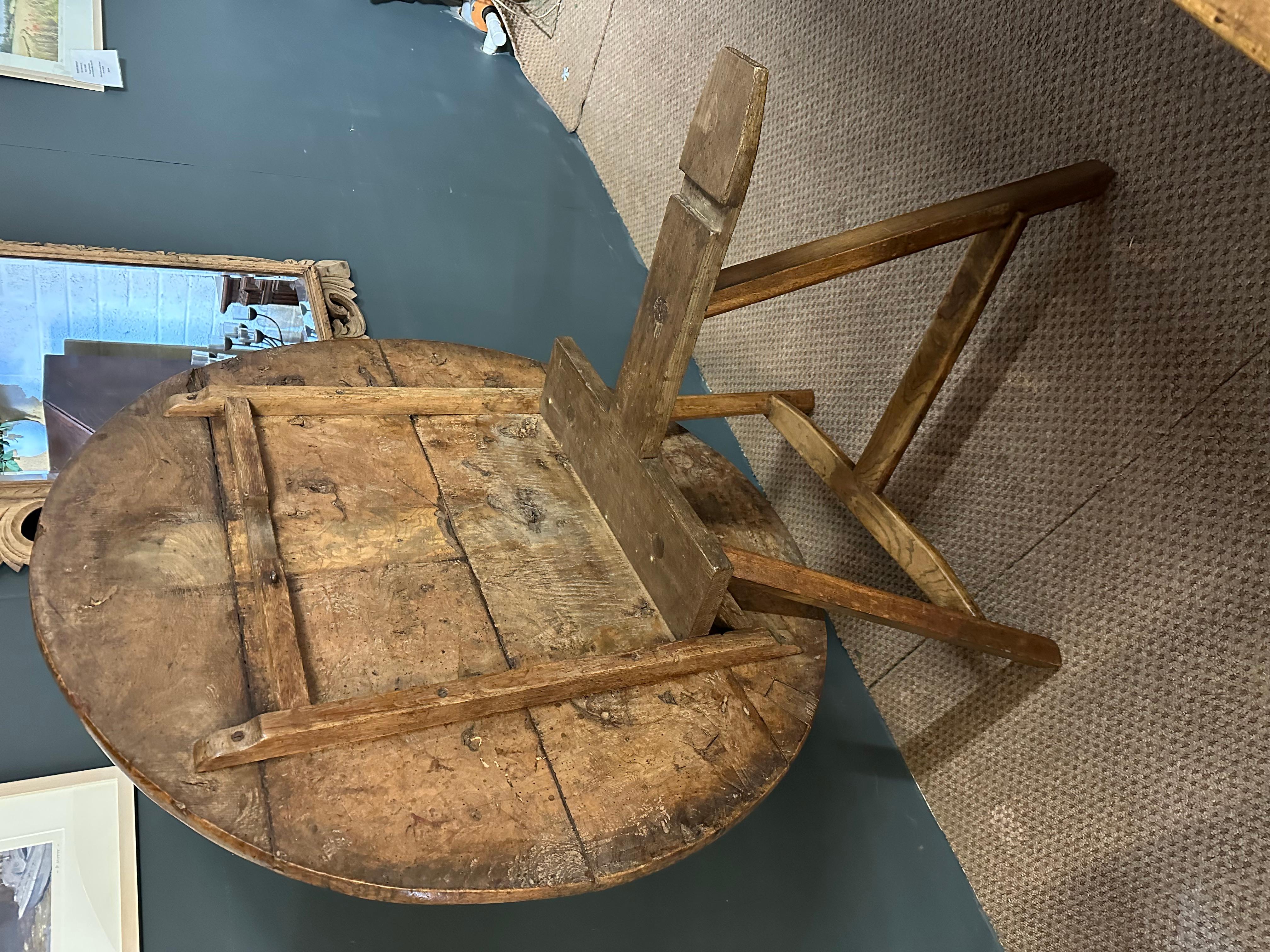 18th Century Cricket table In Burr Ash In Good Condition In Billingshurst, GB
