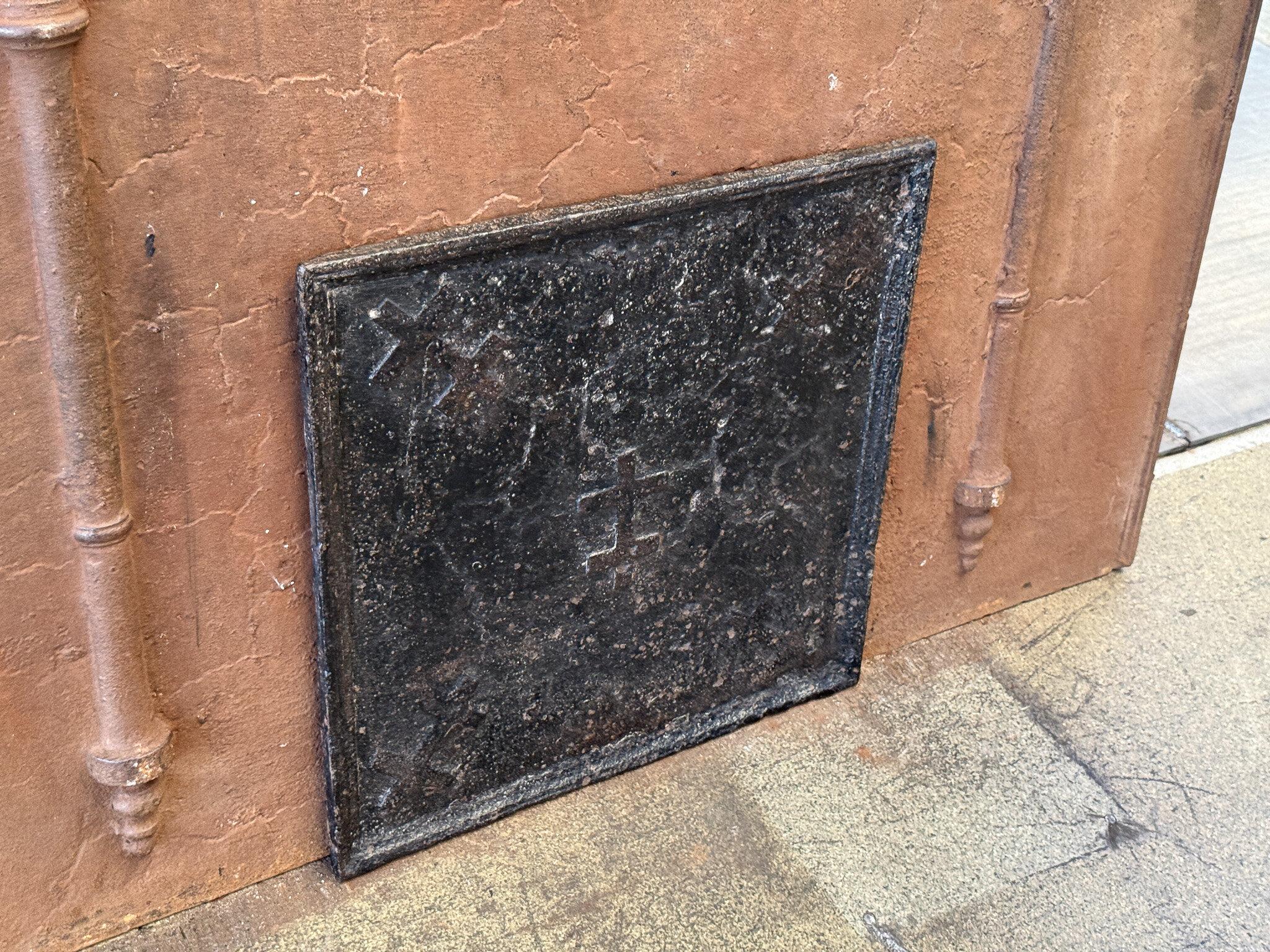 Cast 18th Century 'Cross of Loraine' Fireback / Backsplash, France, Louis XIV Period For Sale
