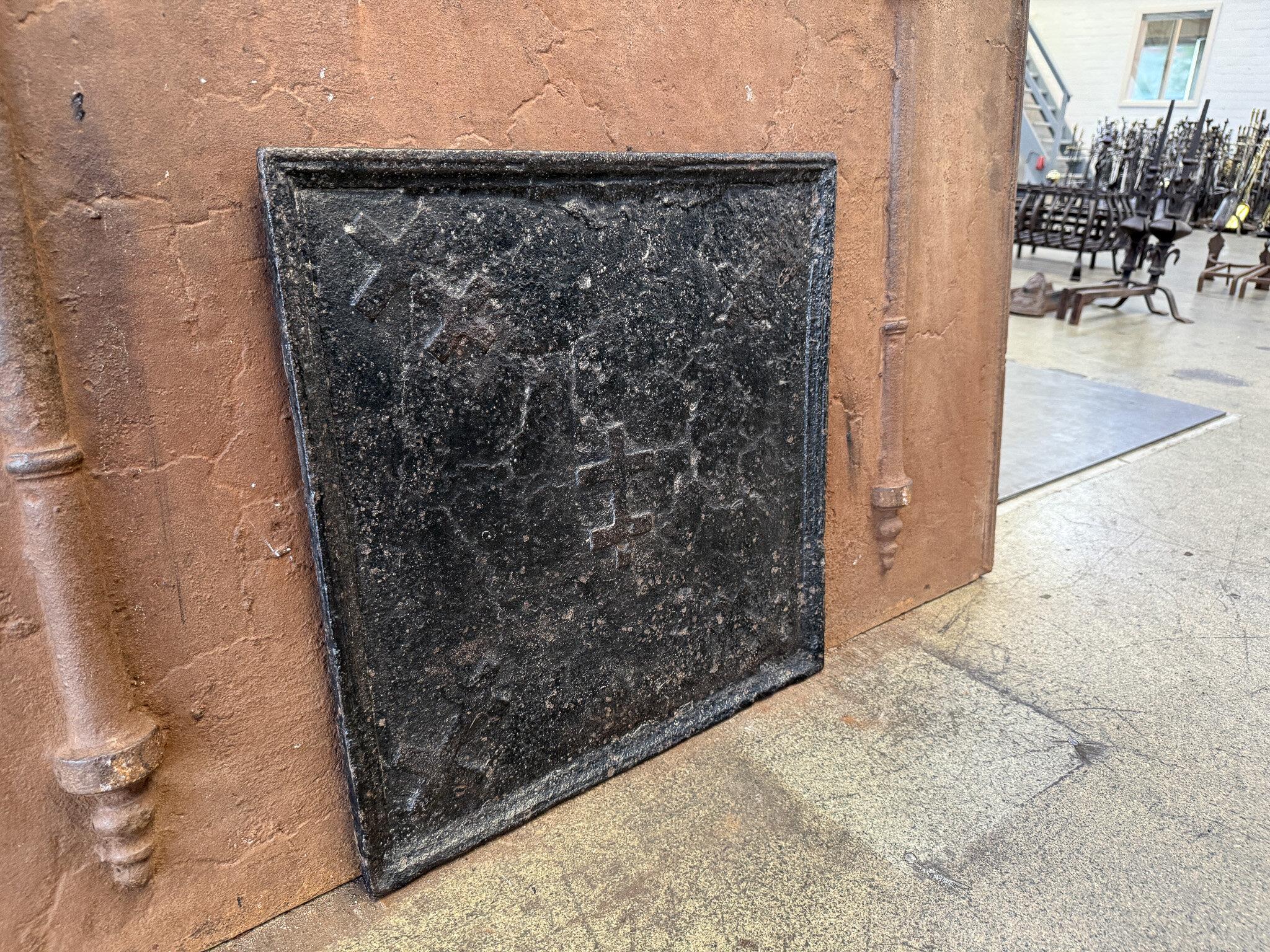 18th Century 'Cross of Loraine' Fireback / Backsplash, France, Louis XIV Period For Sale 2