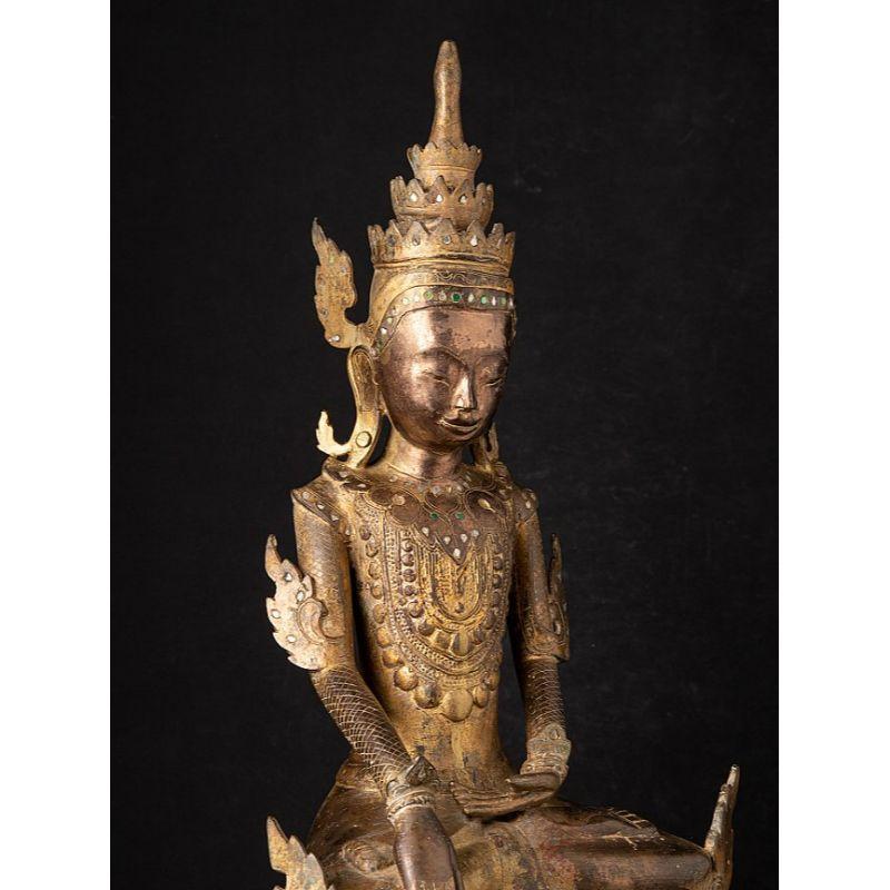 18th Century Crowned Shan Buddha Statue from Burma For Sale 1