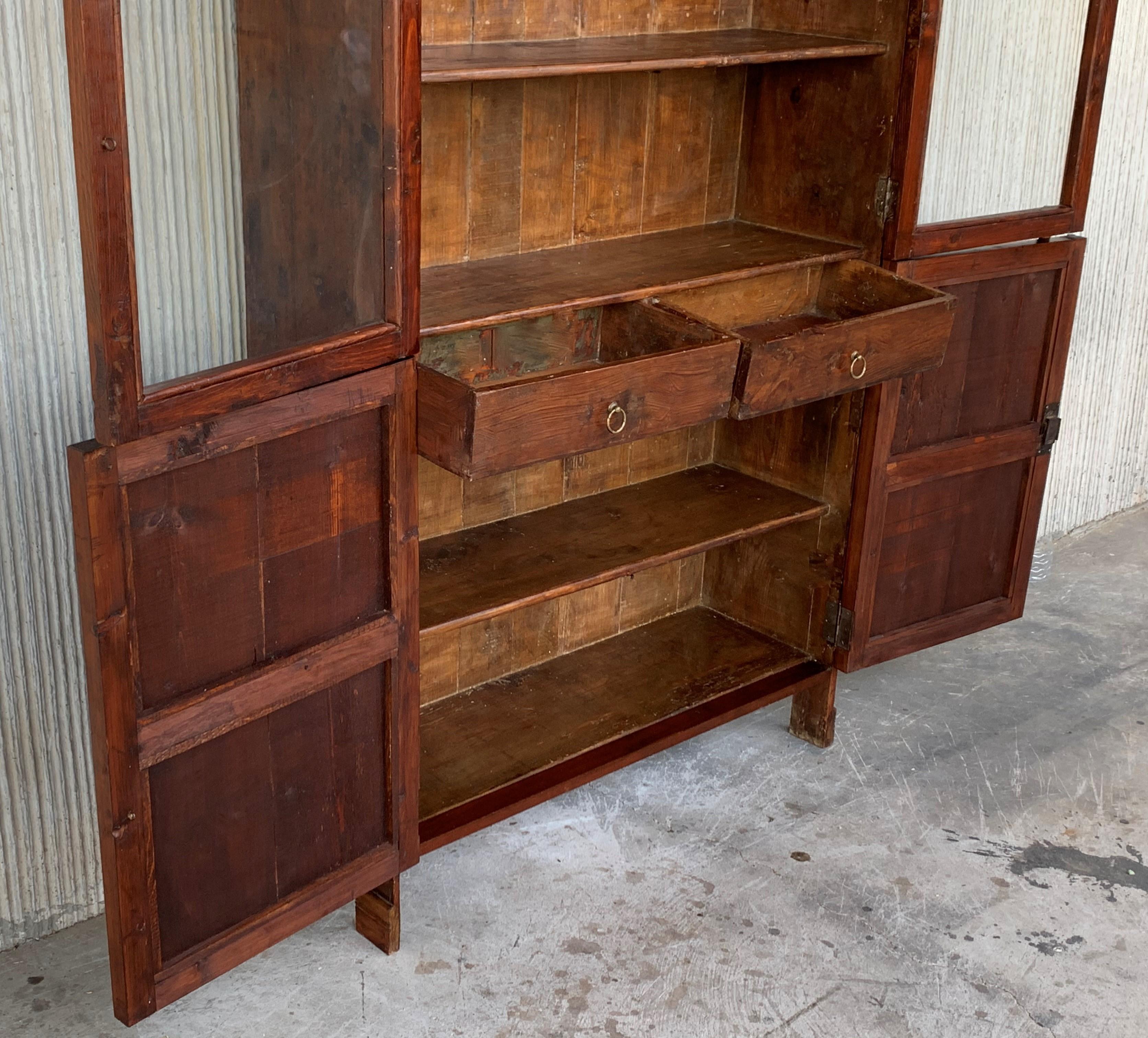 18th Century Cupboard or Bookcase with Glass Vitrine, Walnut, Spain Restored For Sale 5