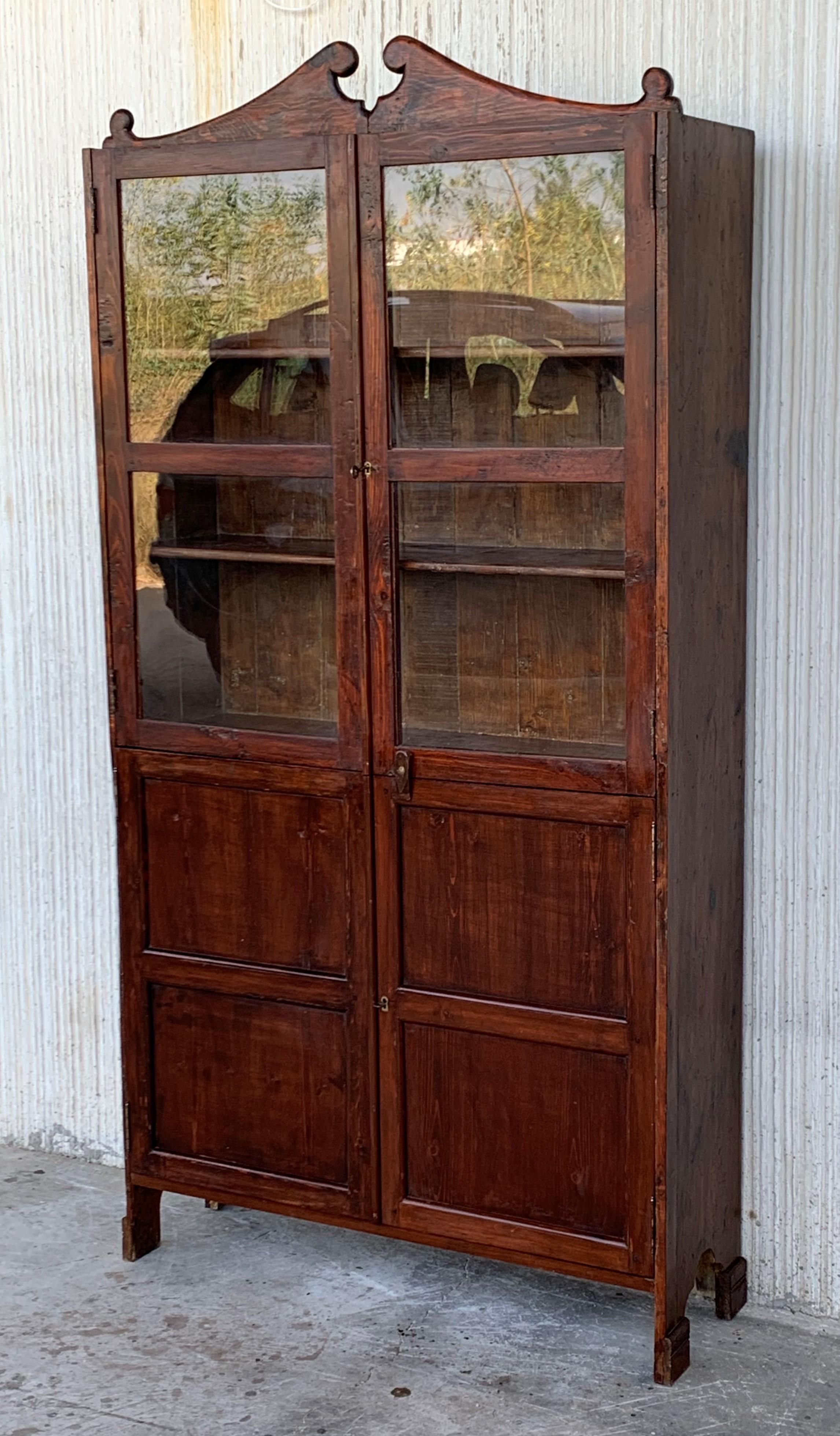 Spanish 18th Century Cupboard or Bookcase with Glass Vitrine, Walnut, Spain Restored For Sale