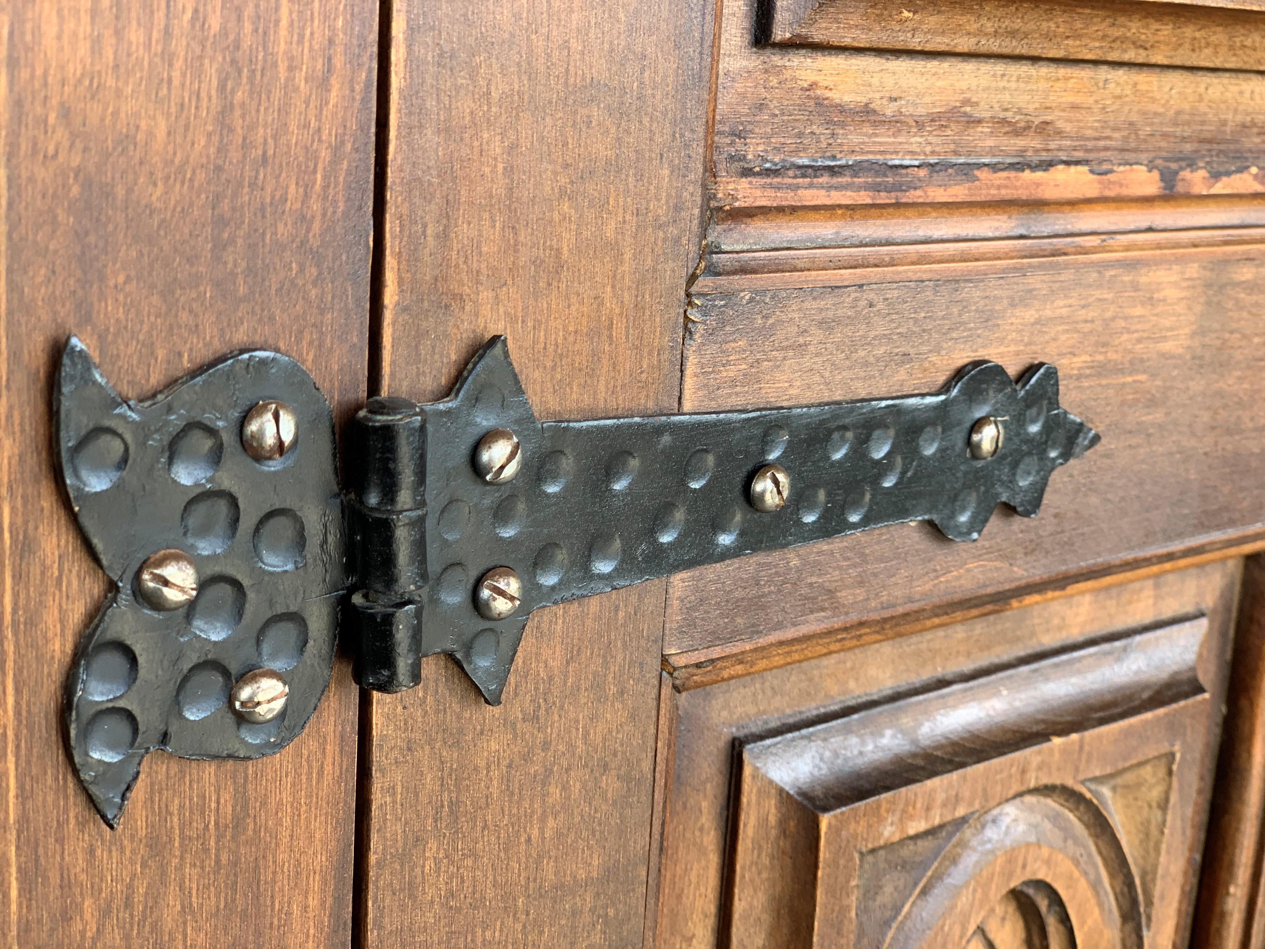 Hand-Carved 18th Century Cupboard or Cabinet, Walnut, Castillian Influence, Spain, Restored