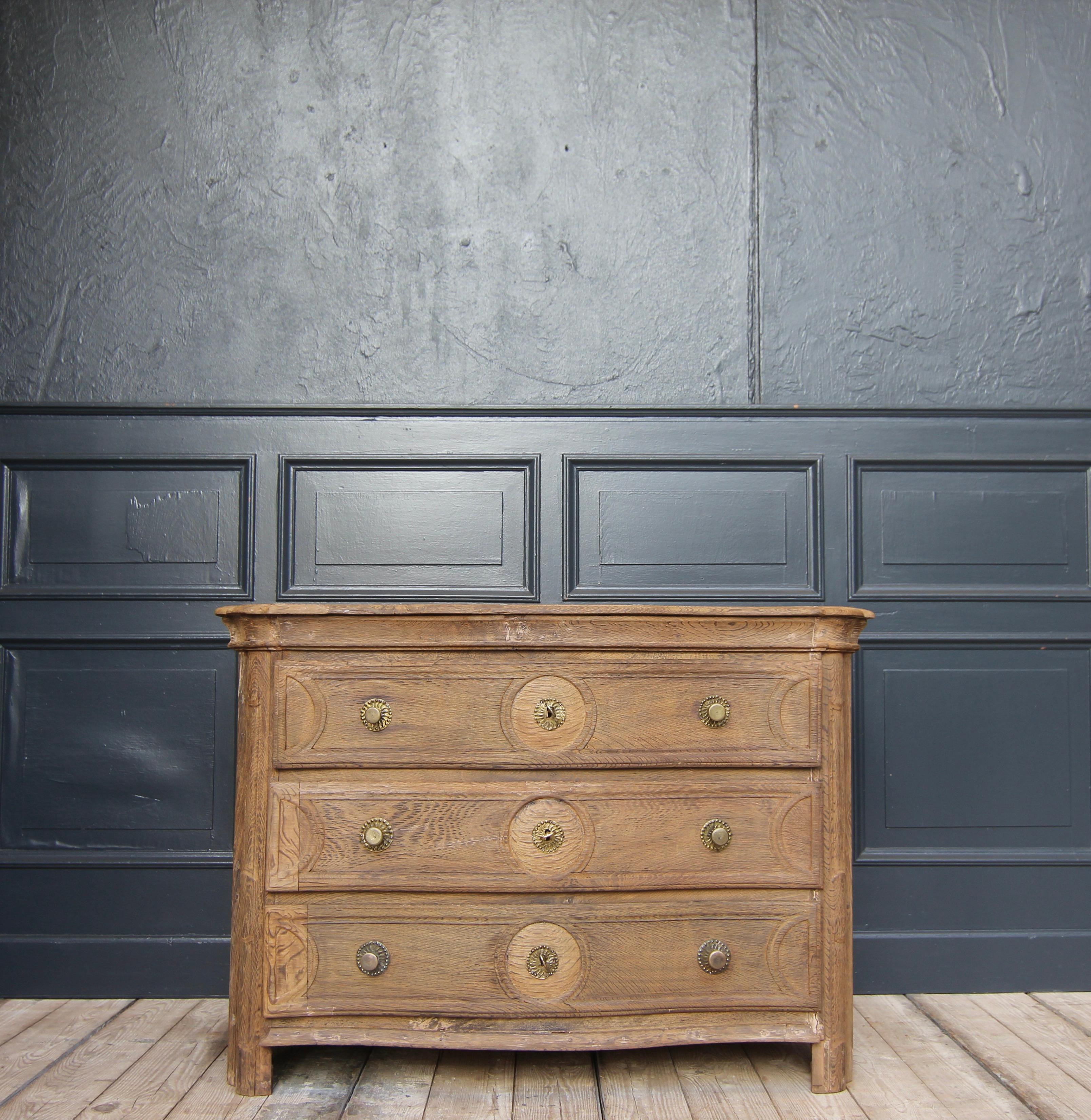 German 18th Century Curved Oak Chest of Drawers For Sale
