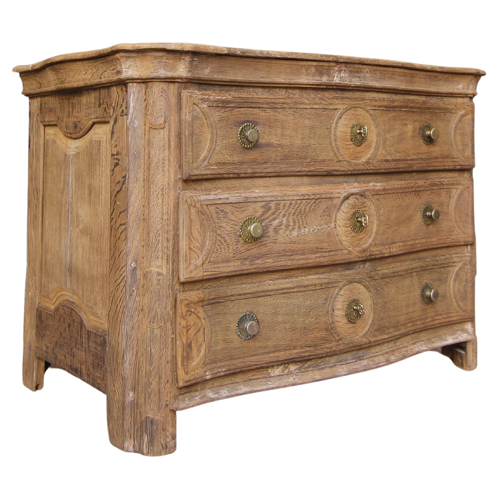 18th Century Curved Oak Chest of Drawers For Sale